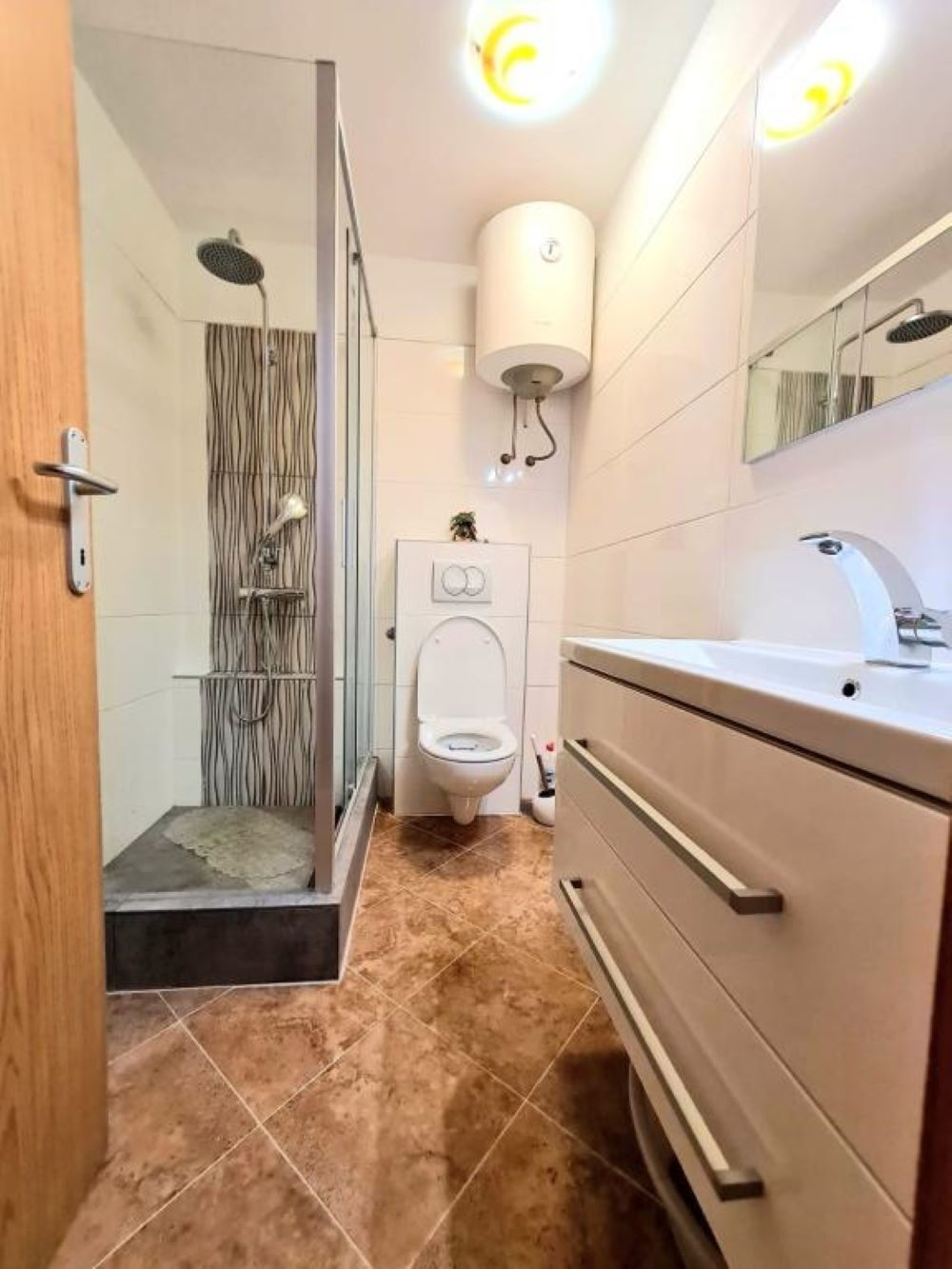 Apartment Lovely 11128-A1