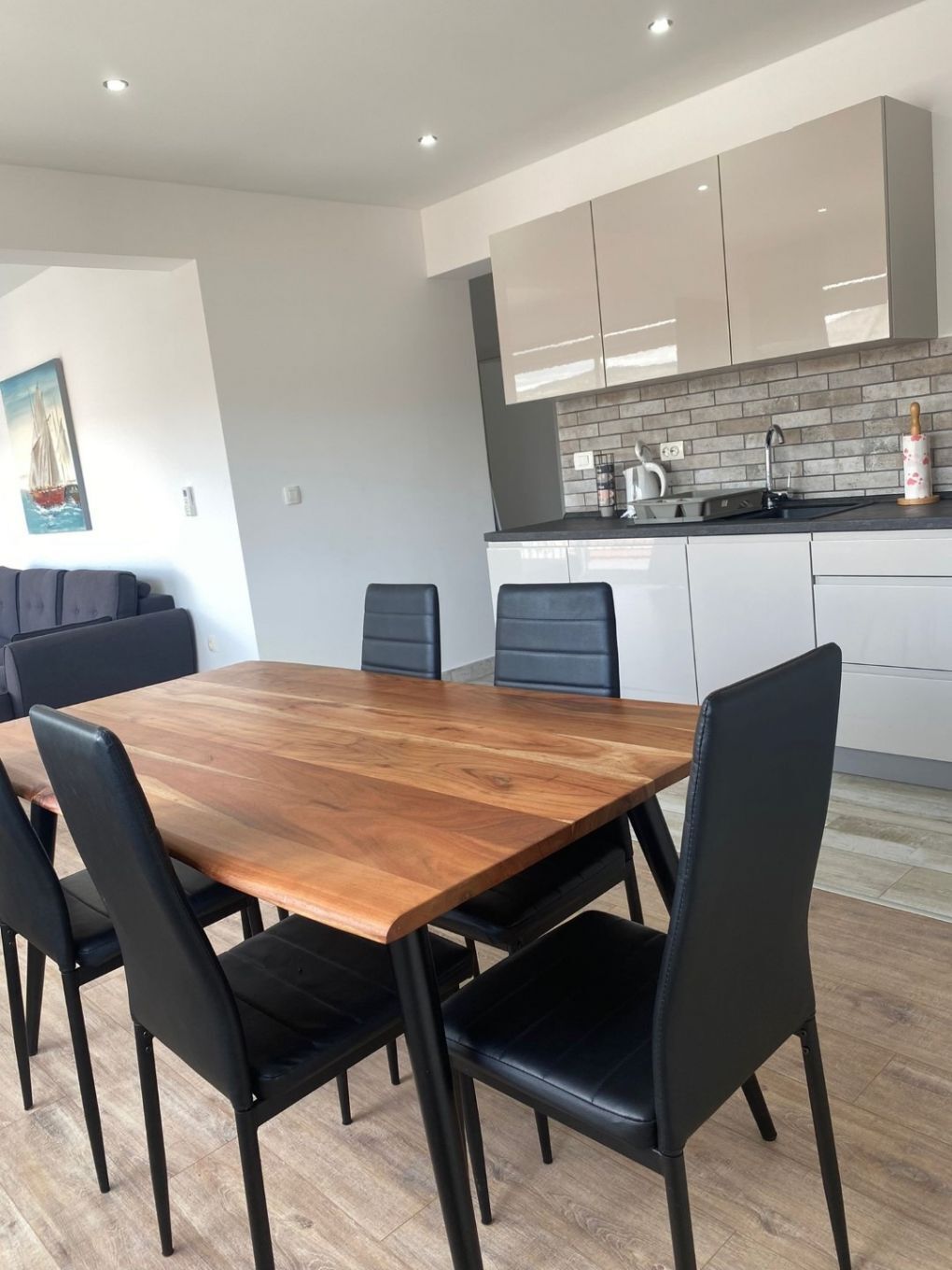 Apartment Tomi 111261-A1