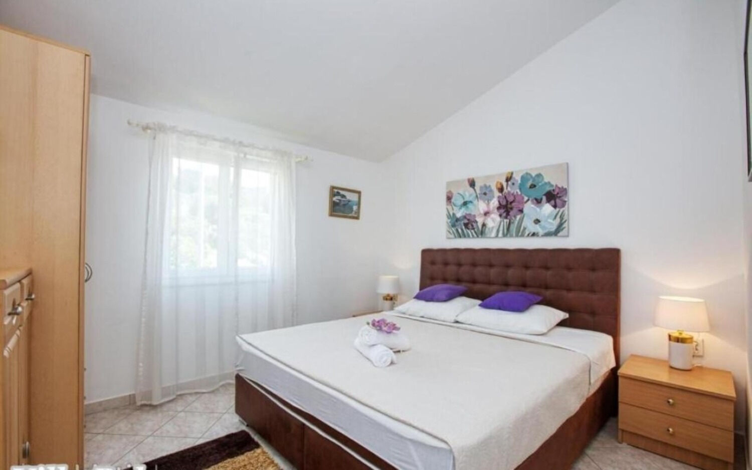 House Mirka 11135-K1