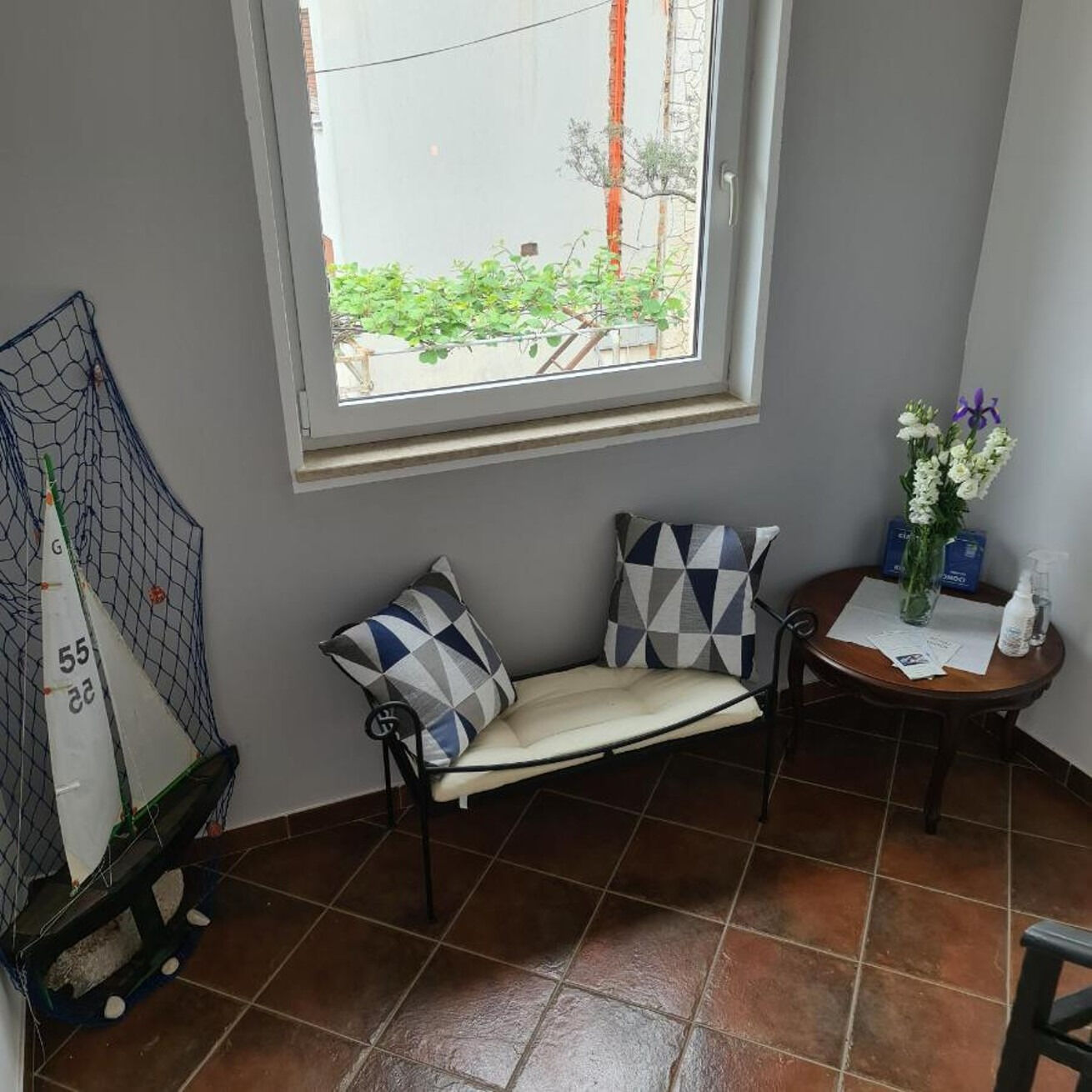 Apartments Ena 111351-A2