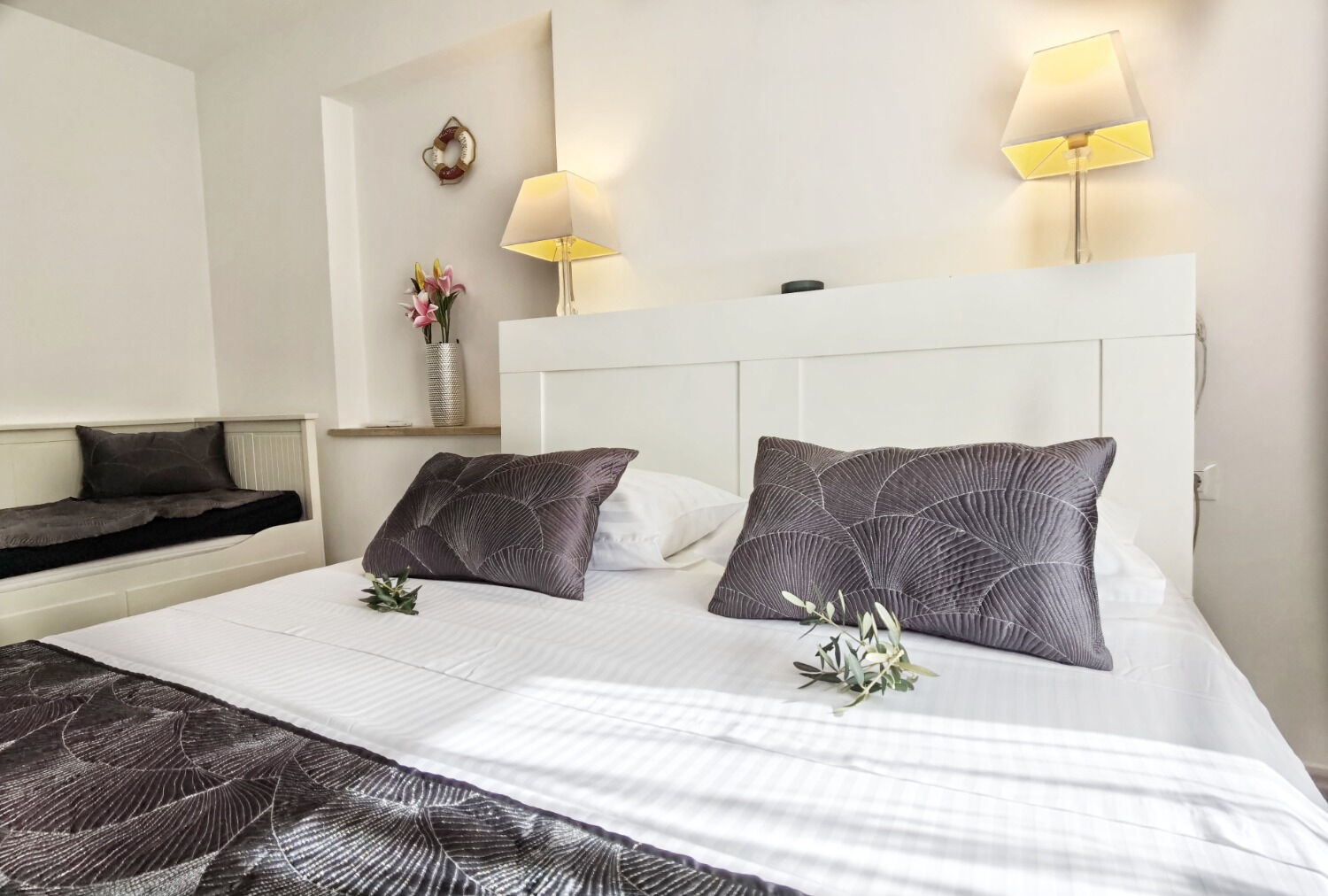 Room Boutique Rooms 111391-S3