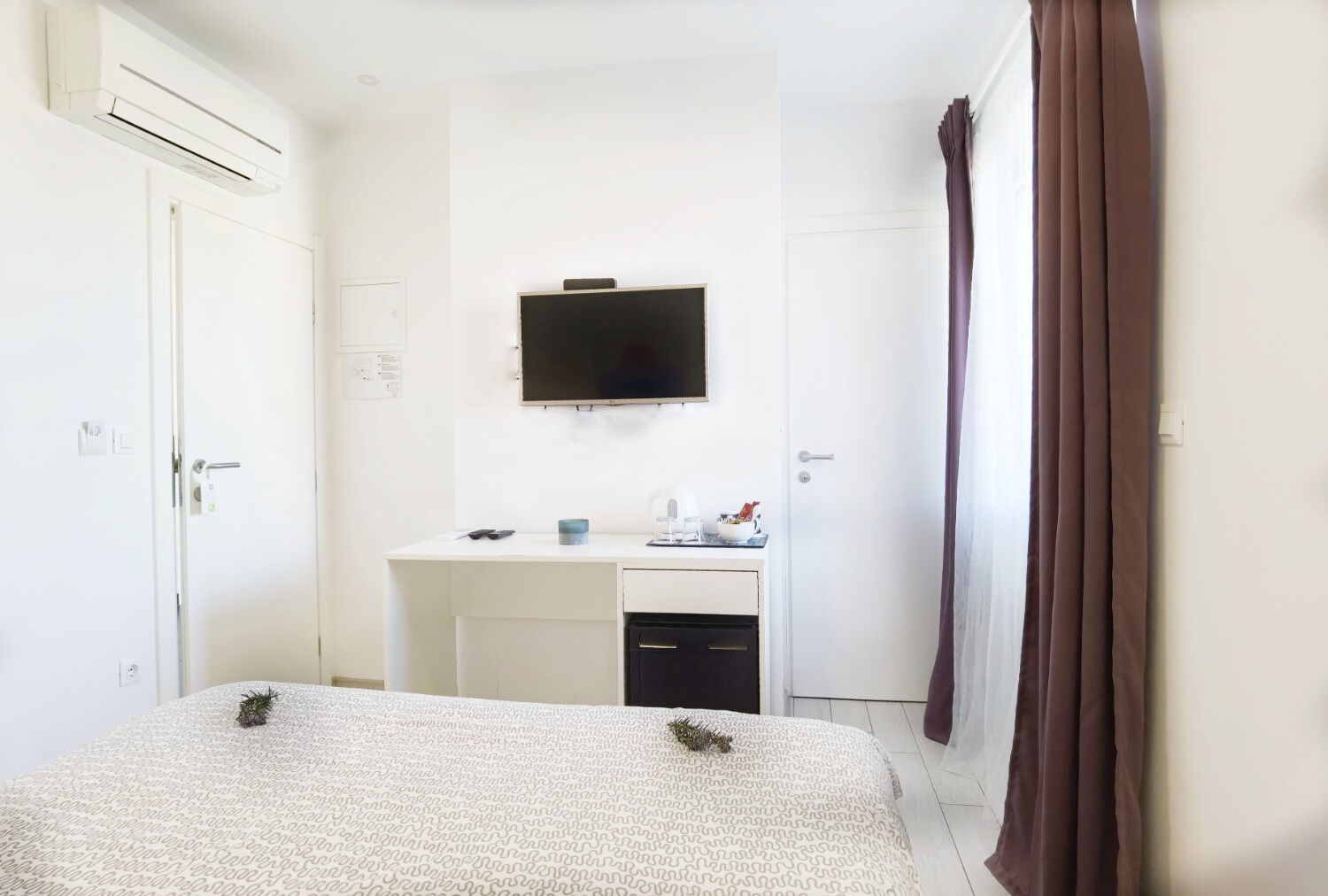 Room Boutique Rooms 111391-S4