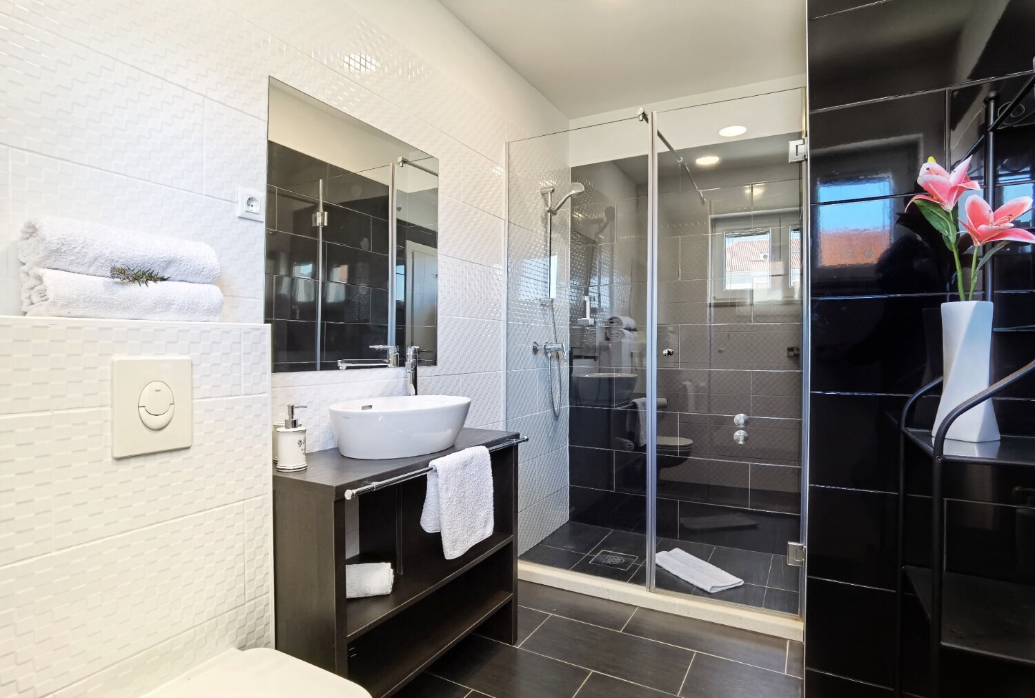 Room Boutique Rooms 111391-S5