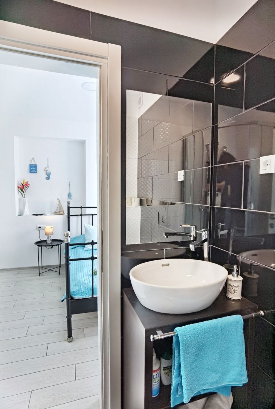 Room Boutique Rooms 111391-S6