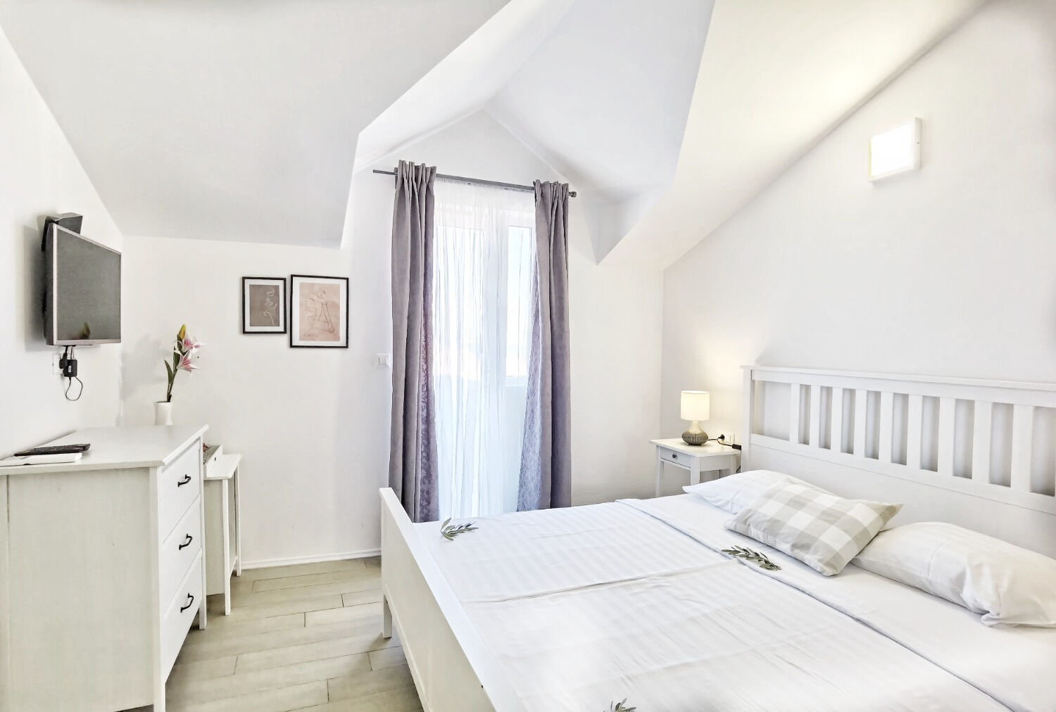 Room Boutique Rooms 111391-S7