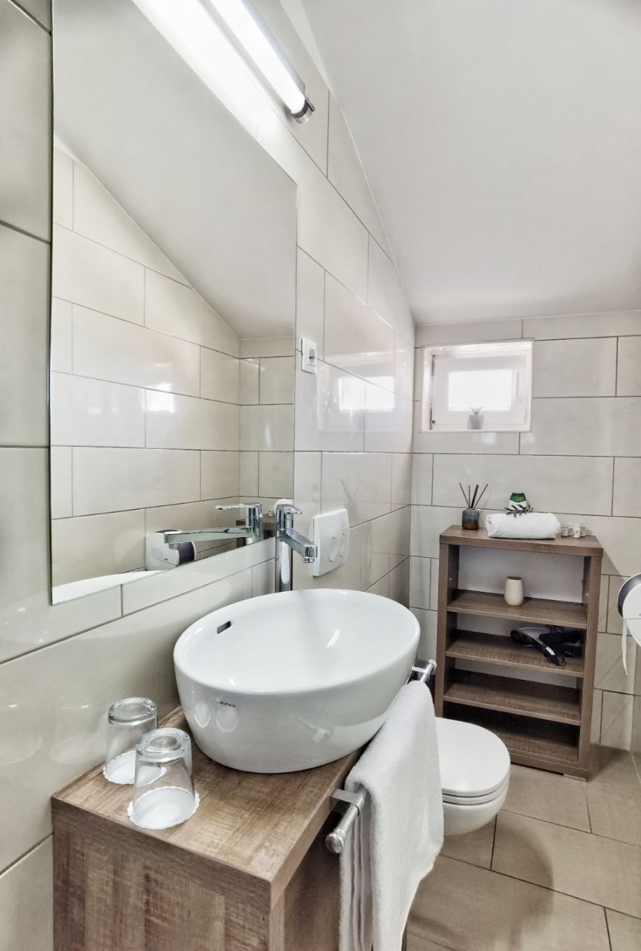 Room Boutique Rooms 111391-S7