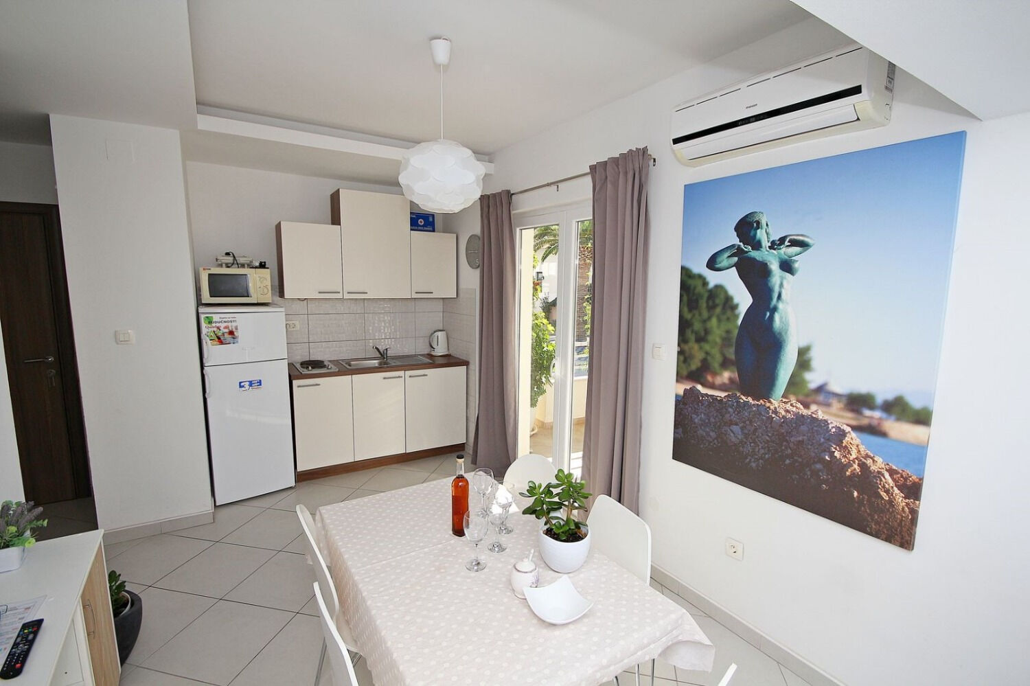 Apartments Maja 11142-A2