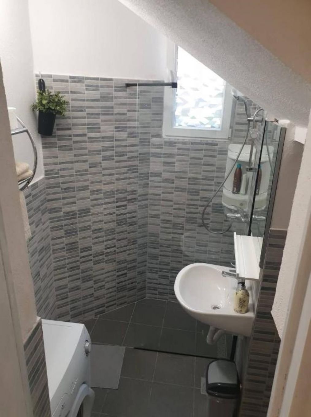 Apartments Iva 11147-A2