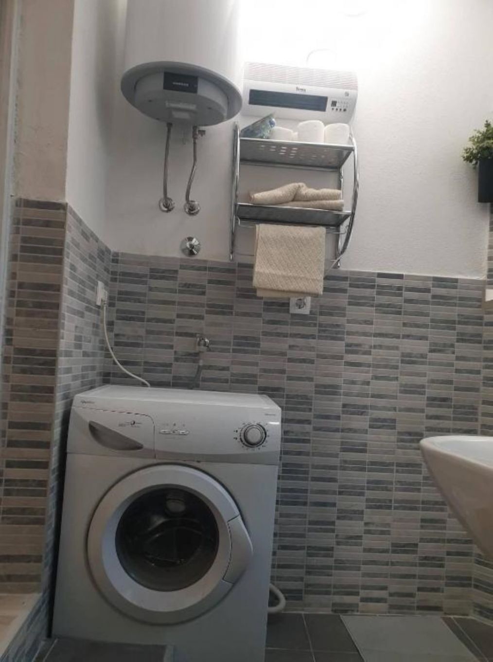 Apartments Iva 11147-A2