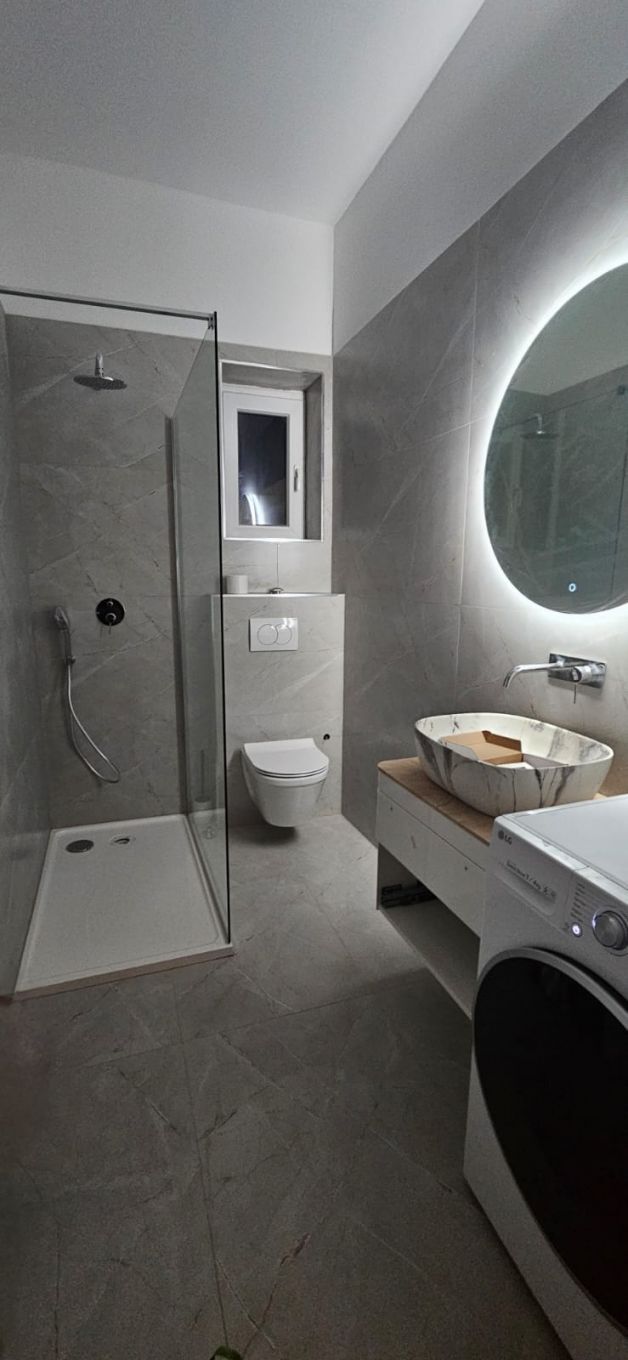 Apartment Ariana 111421-A1