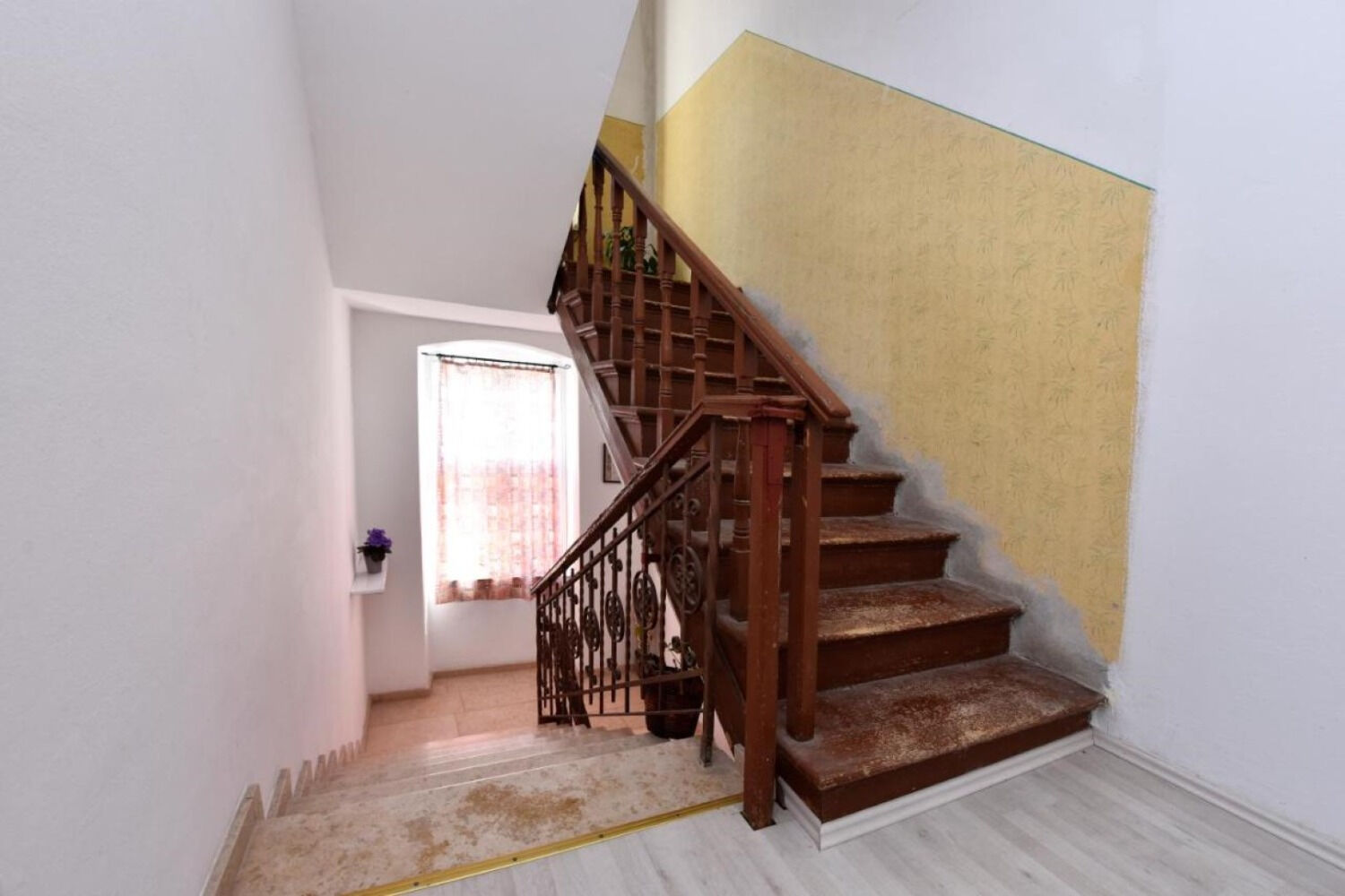 Apartment Ariana 111421-A1