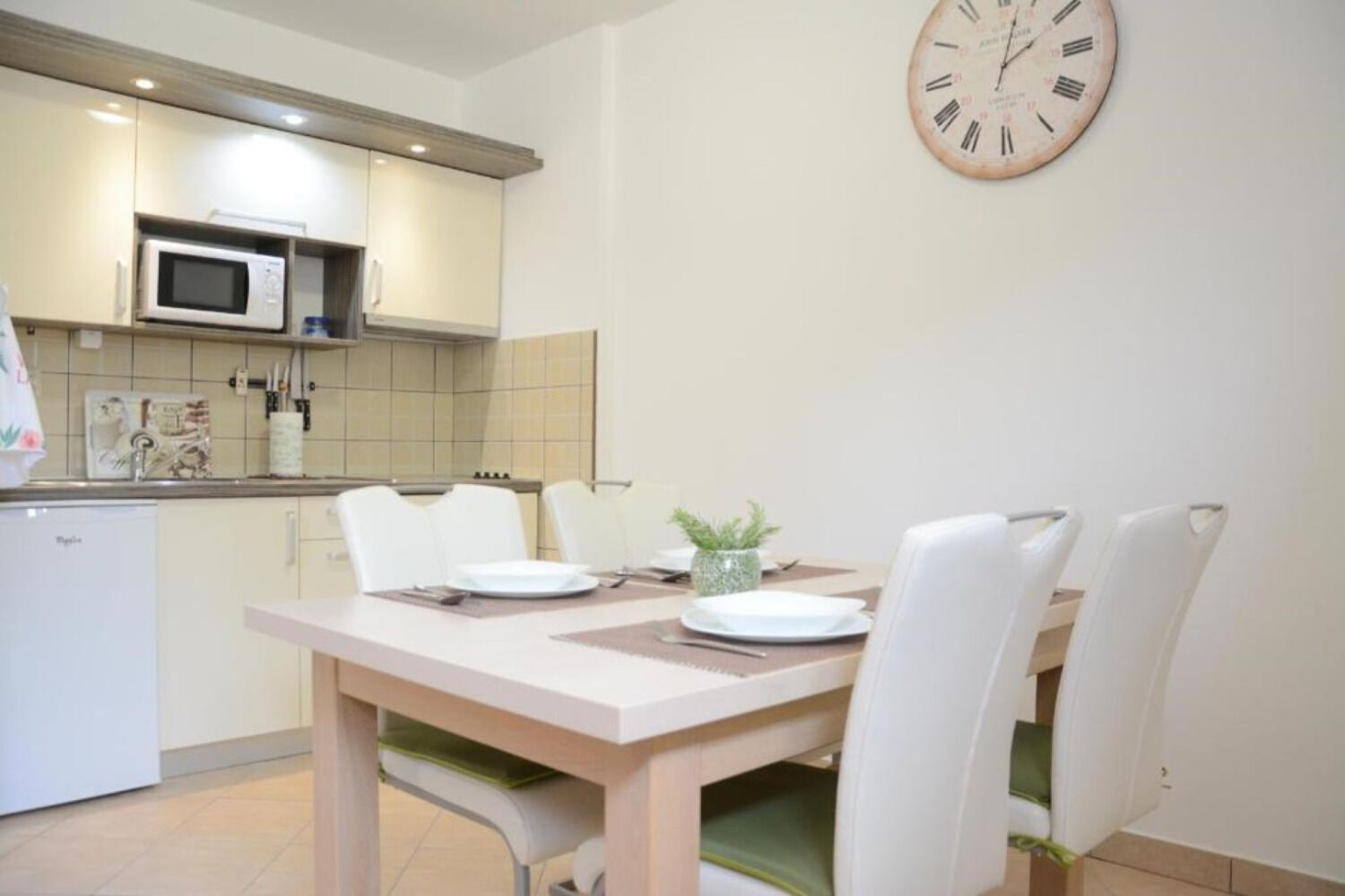 Apartments Rina 111571-A2