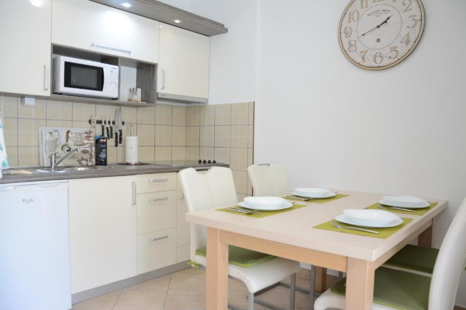 Apartments Rina 111571-A4