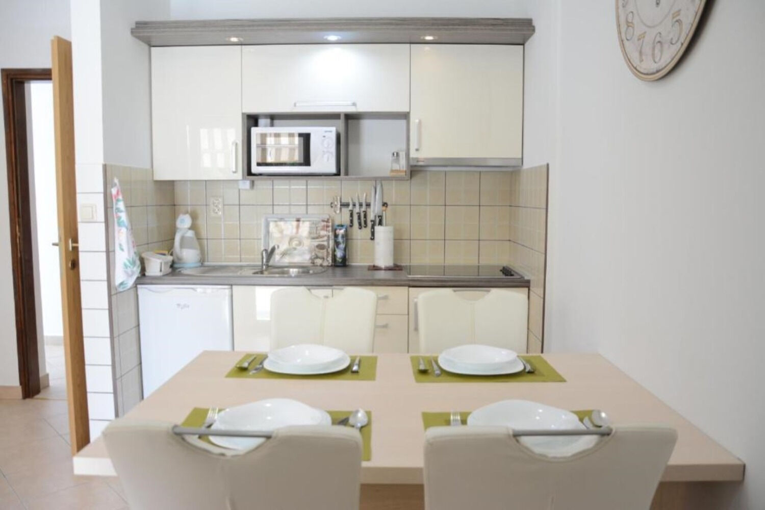 Apartments Rina 111571-A4