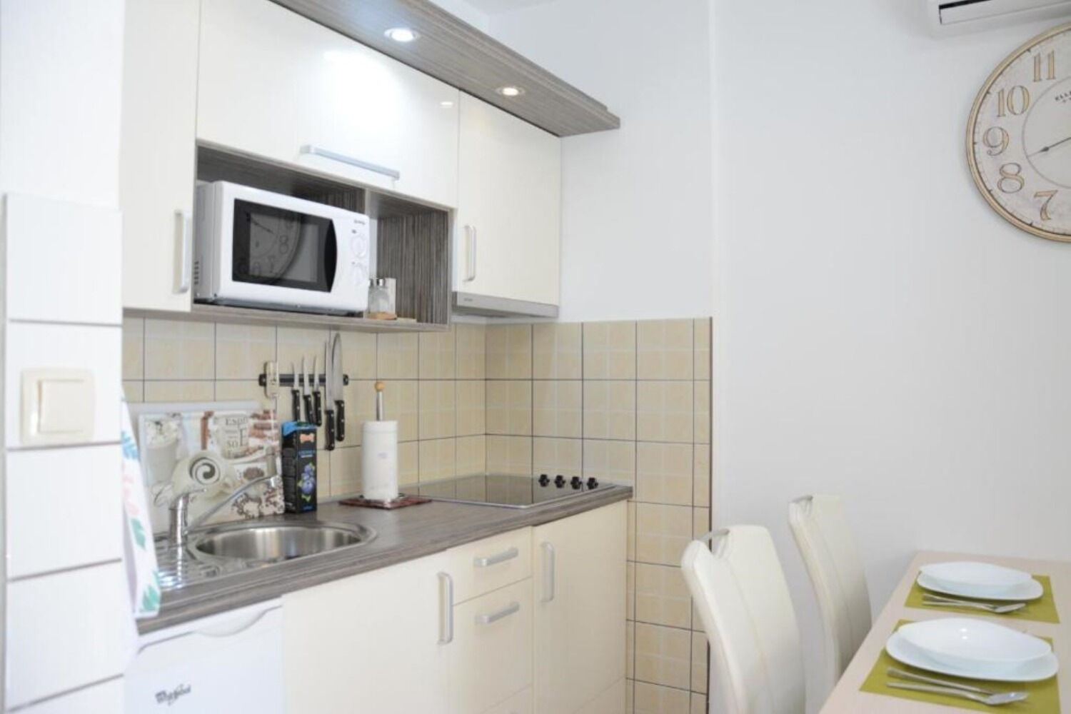 Apartments Rina 111571-A4
