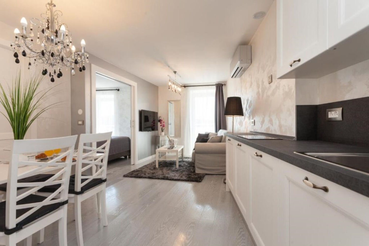 Apartments Regent 2 11163-A1