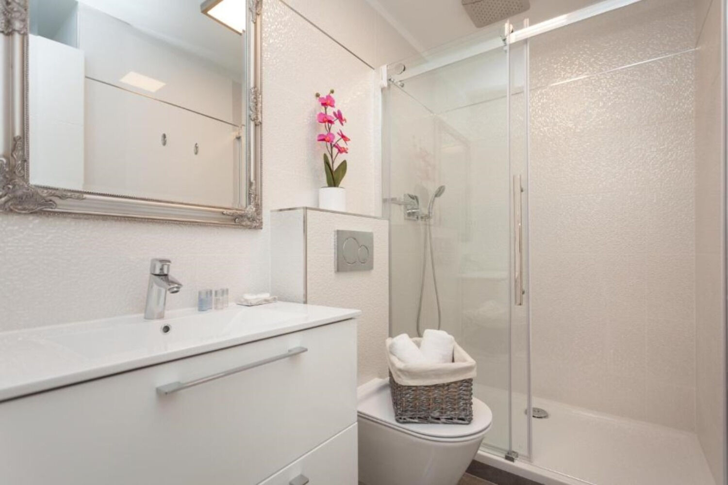 Apartments Regent 2 11163-A1