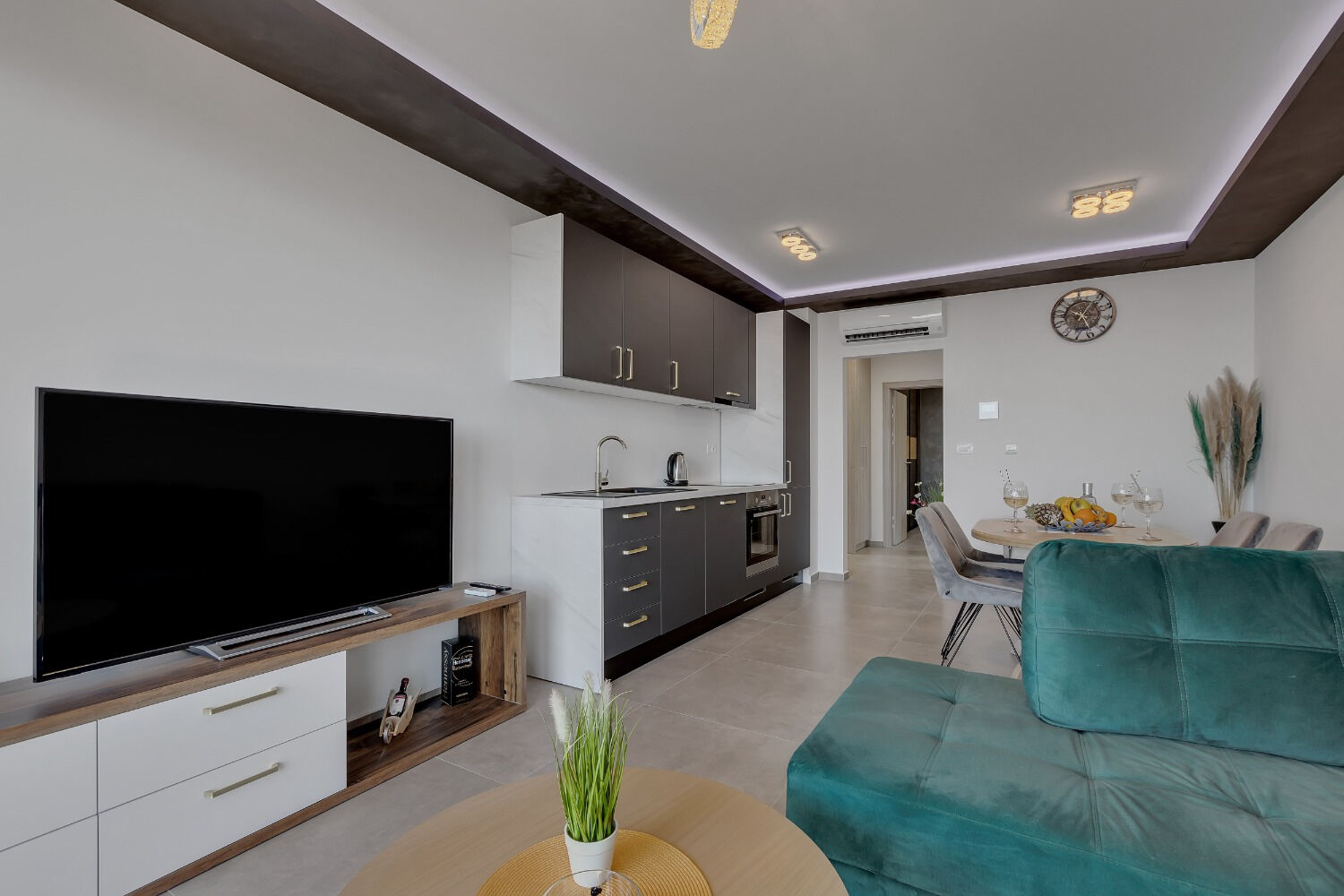 Apartment Ivana 11165-A1