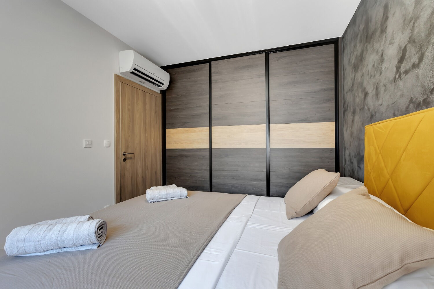 Apartment Ivana 11165-A1