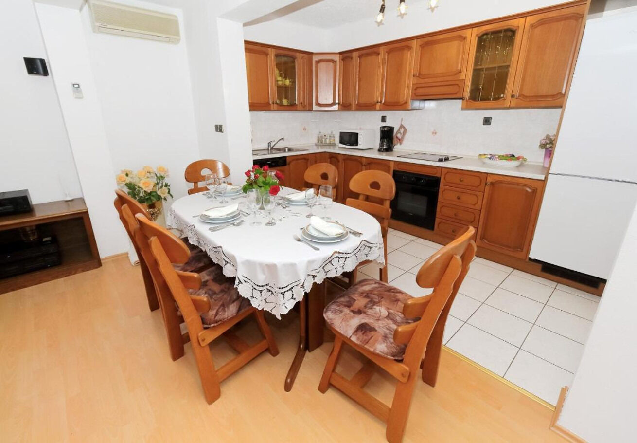 Apartments Angel 11179-A1