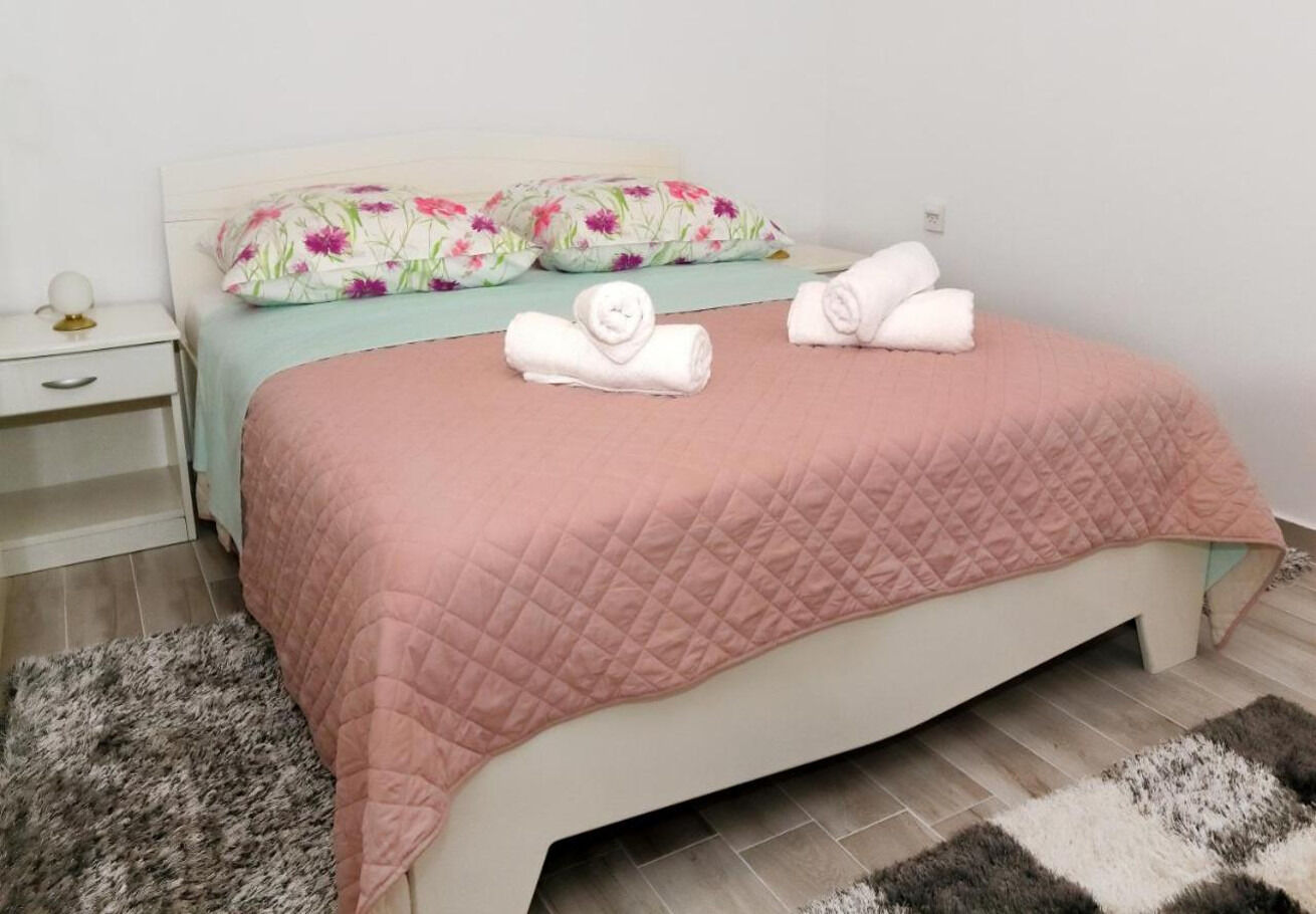 Apartments Angel 11179-A1