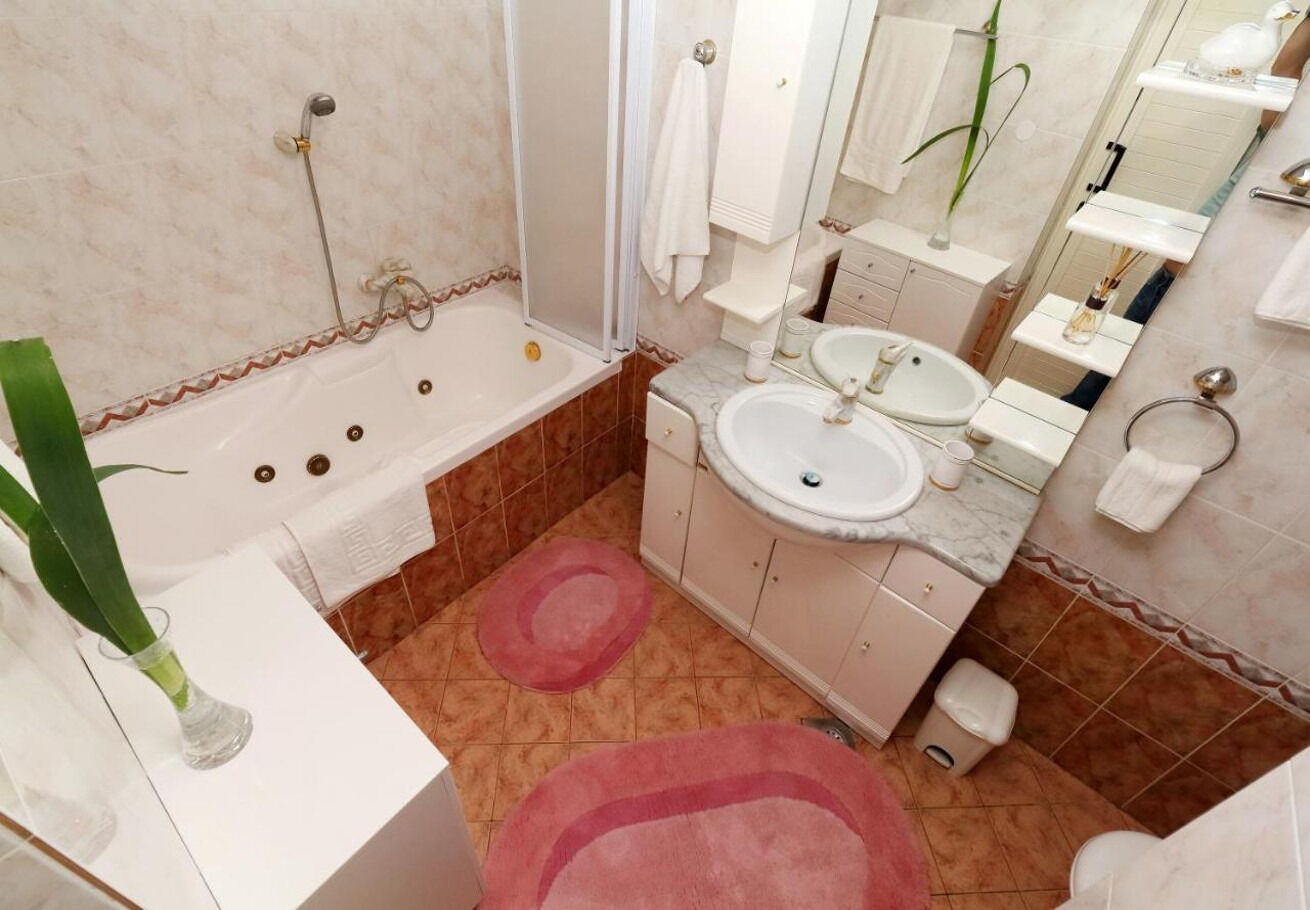 Apartments Angel 11179-A1