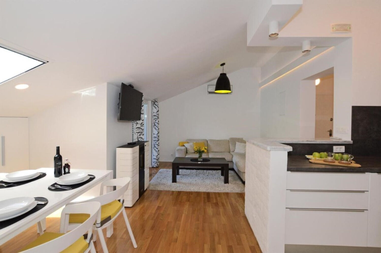 Apartment Leo 111761-A1