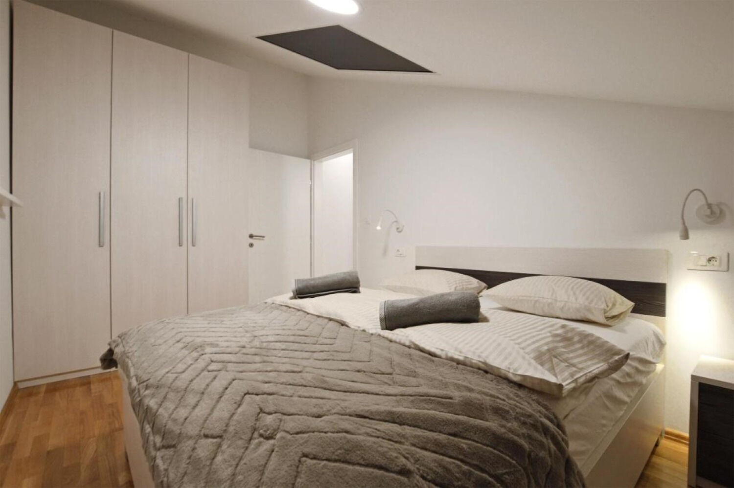 Apartment Leo 111761-A1