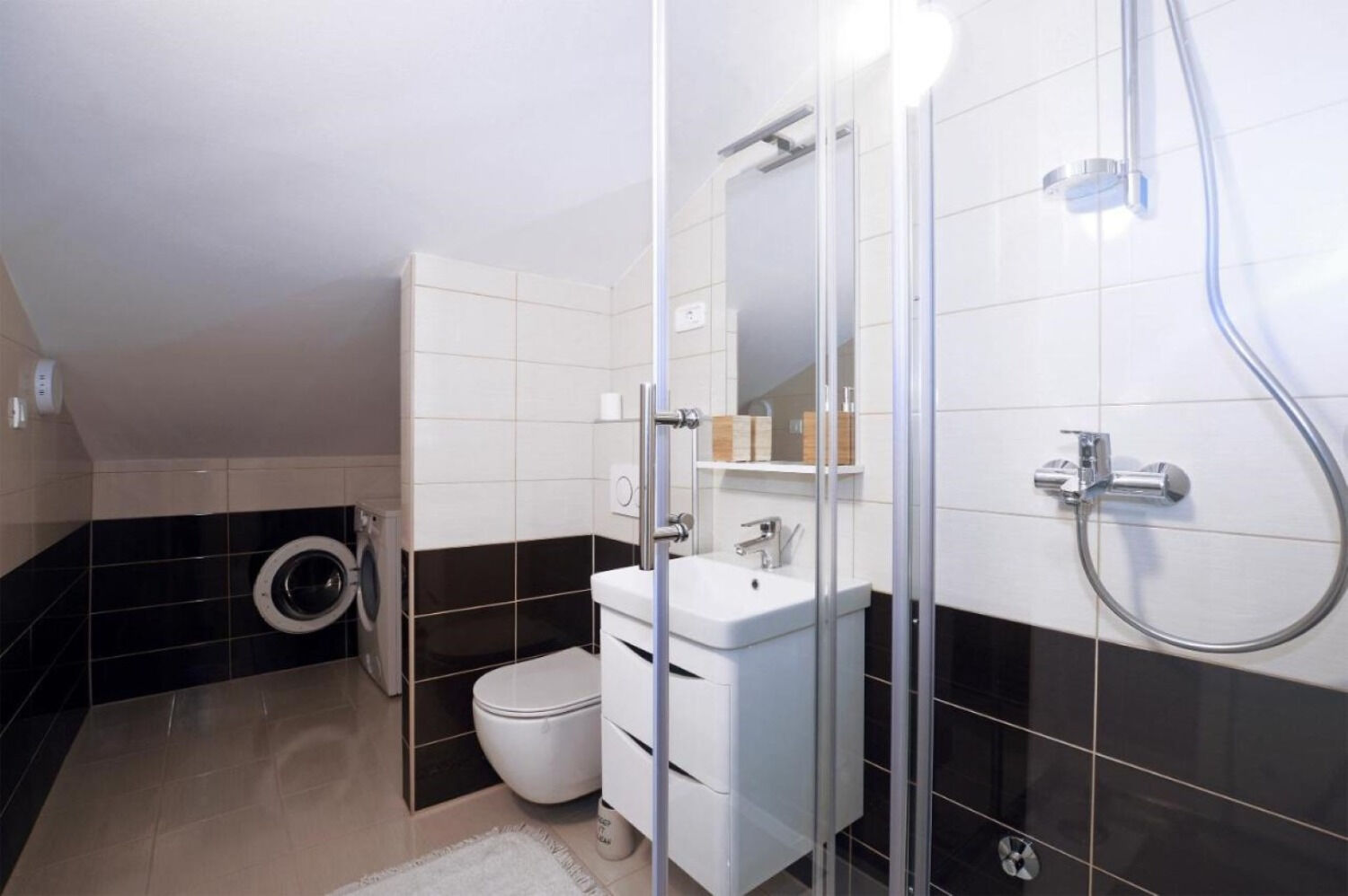 Apartment Leo 111761-A1