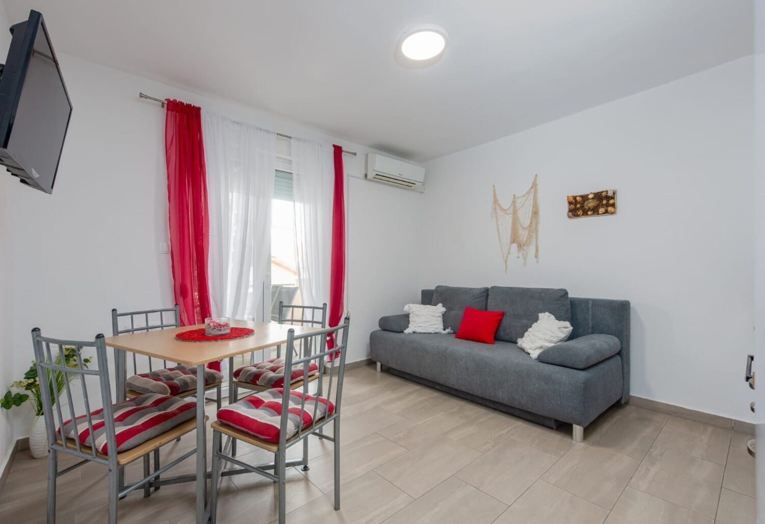 Apartments Mil 111871-A1