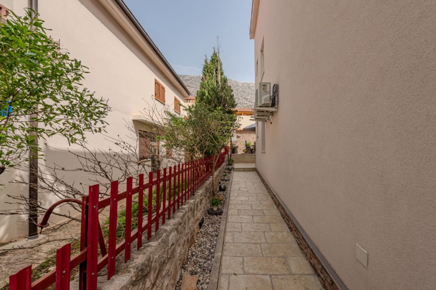 Apartments Mil 111871-A2