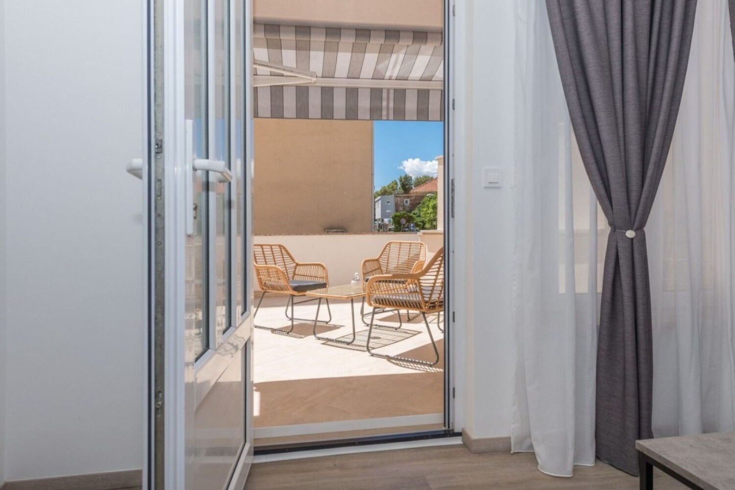 Apartments Mari 111891-A1