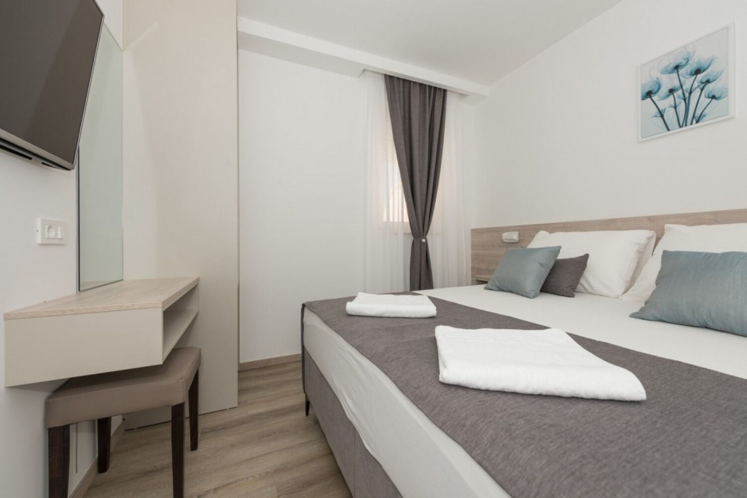 Apartments Mari 111891-A2