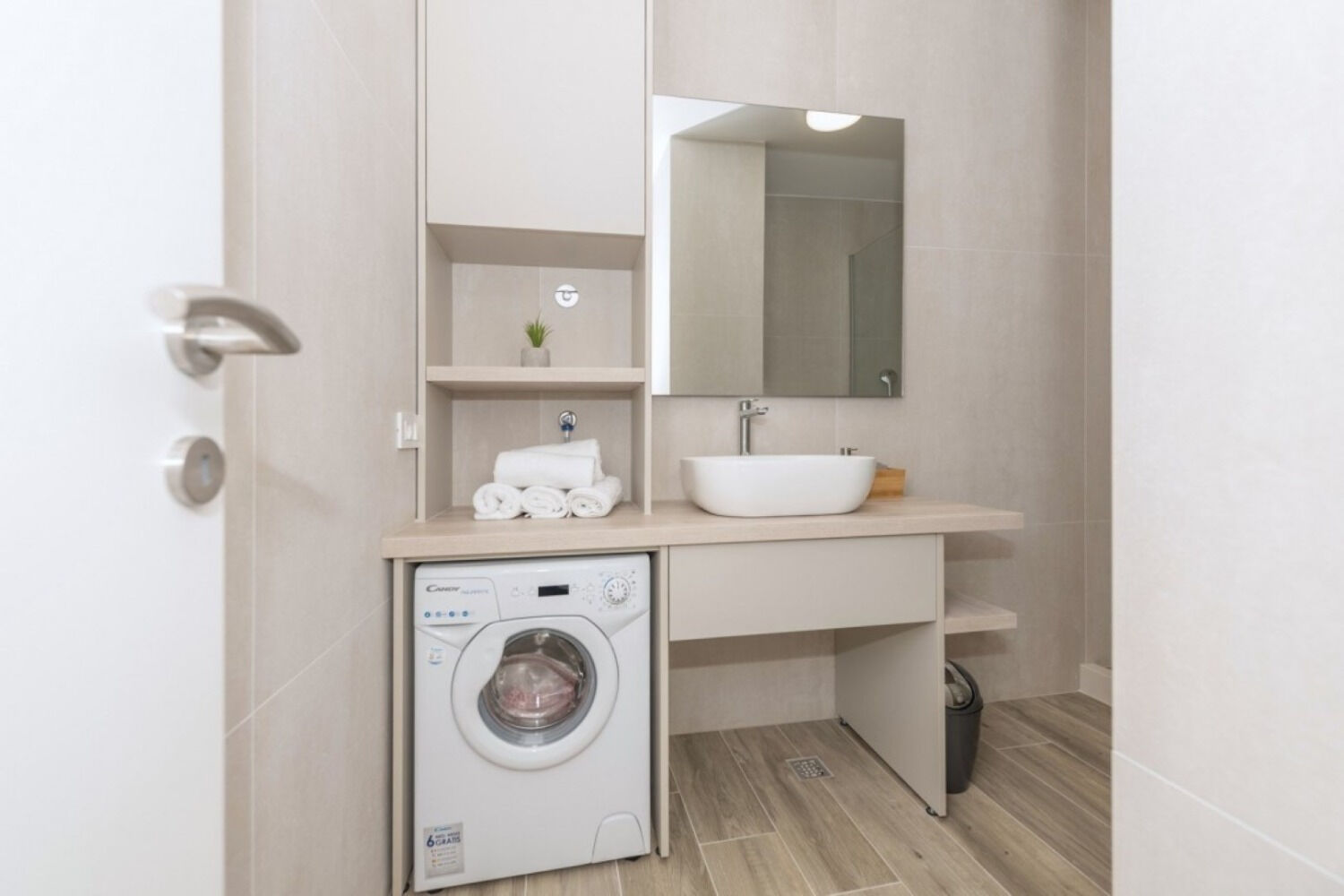 Apartments Mari 111891-A2