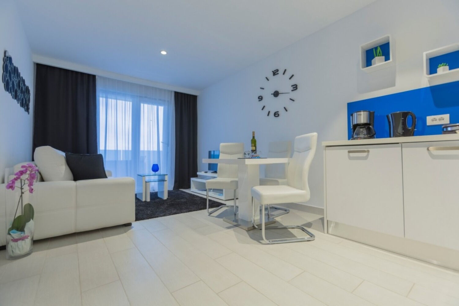 Apartments Luxury 11194-A6