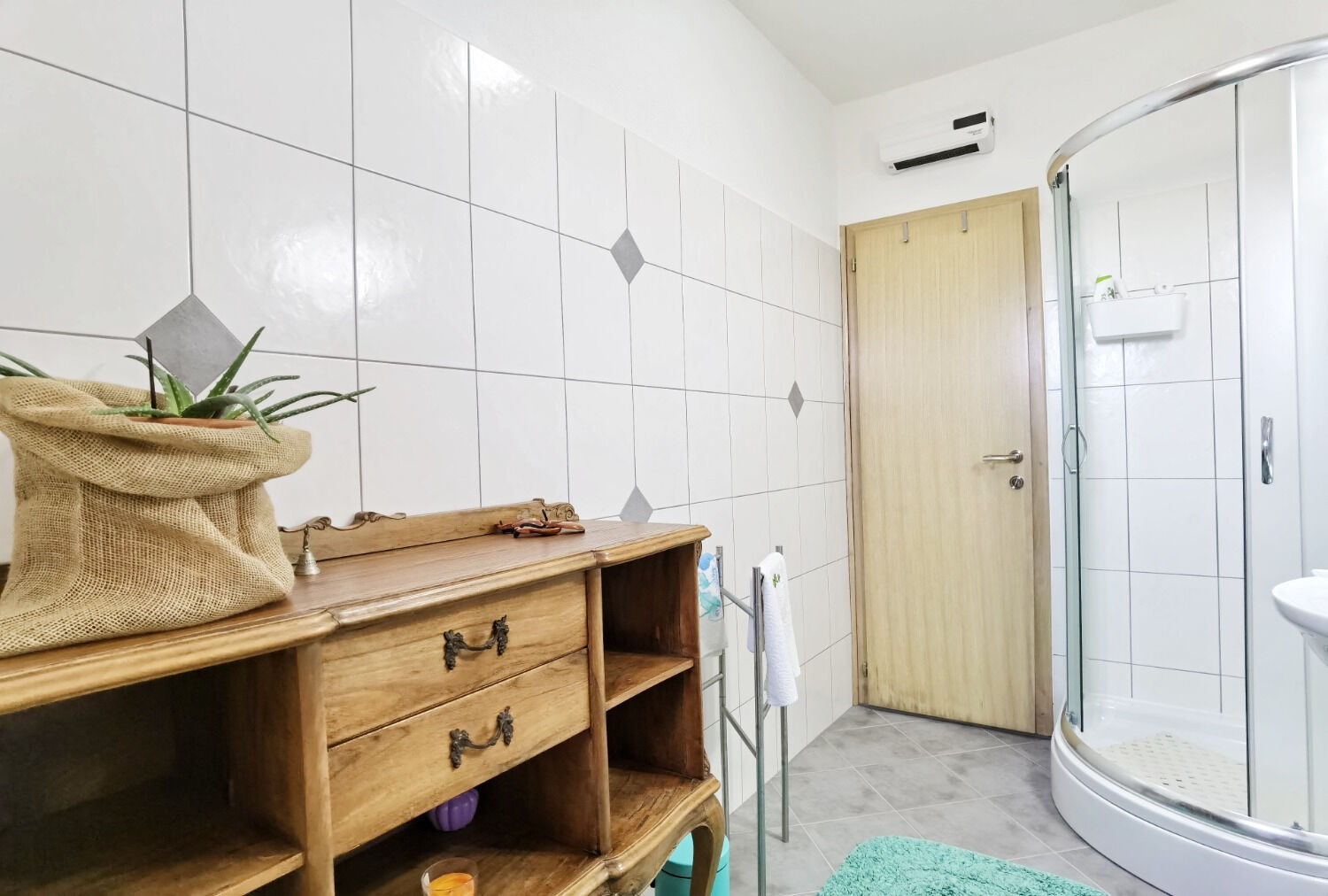 Apartments Adria 111911-A1