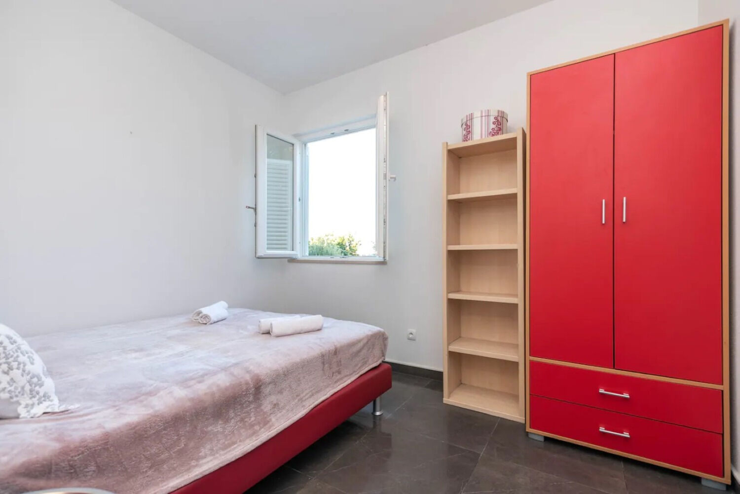 House Lili 111971-K1