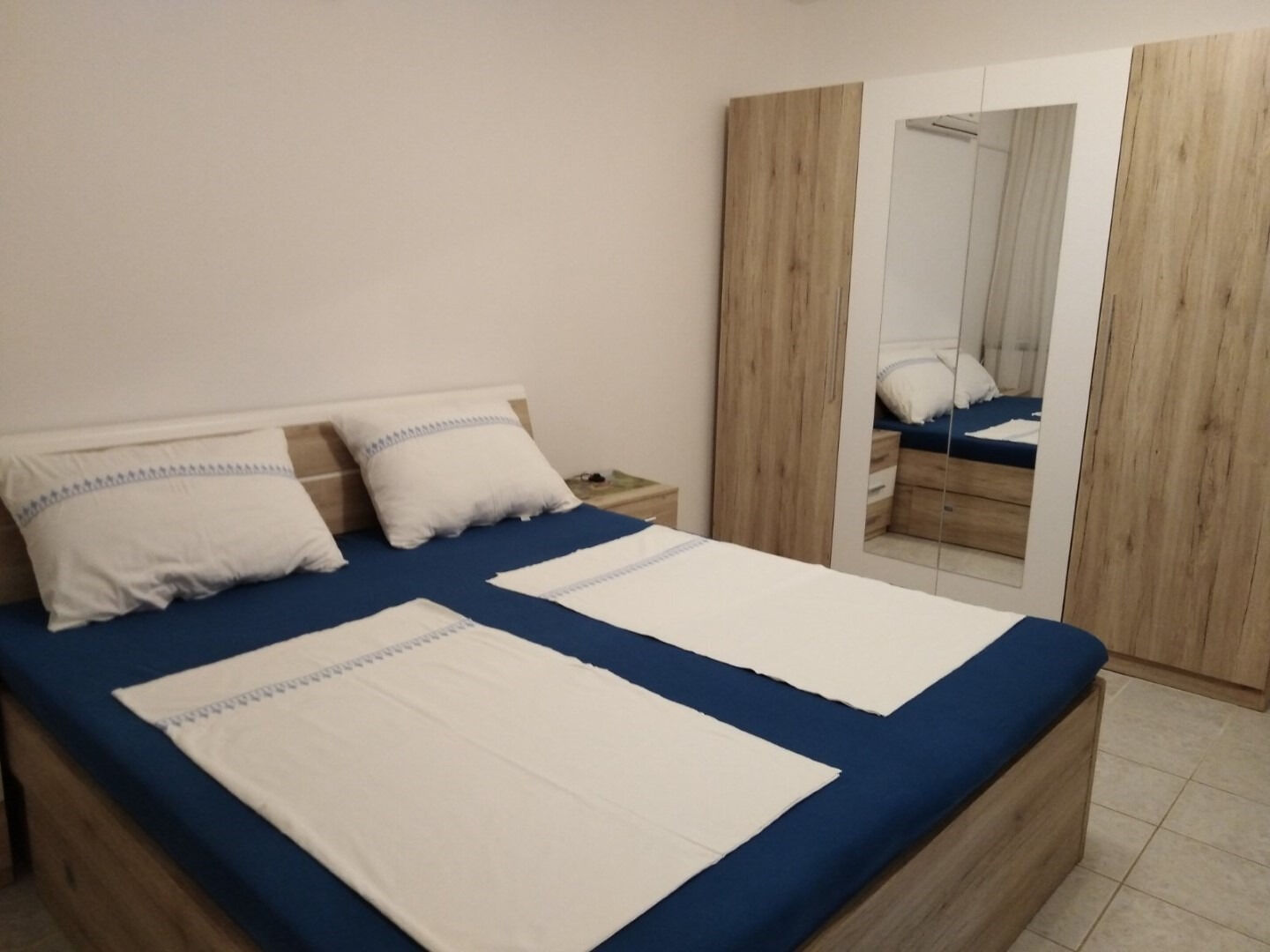 Apartments Tomy 11203-A1