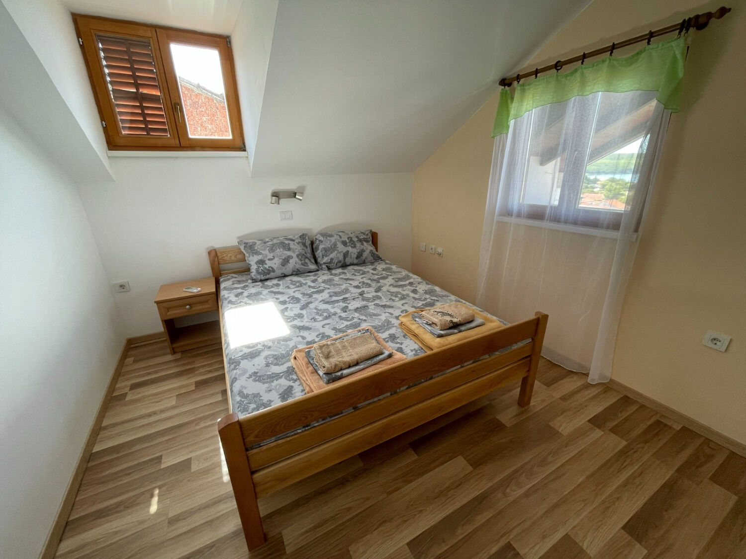 Apartments Jenny 11205-A1