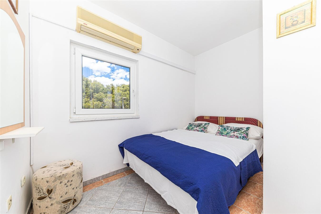 Apartments Bozo 112021-A2