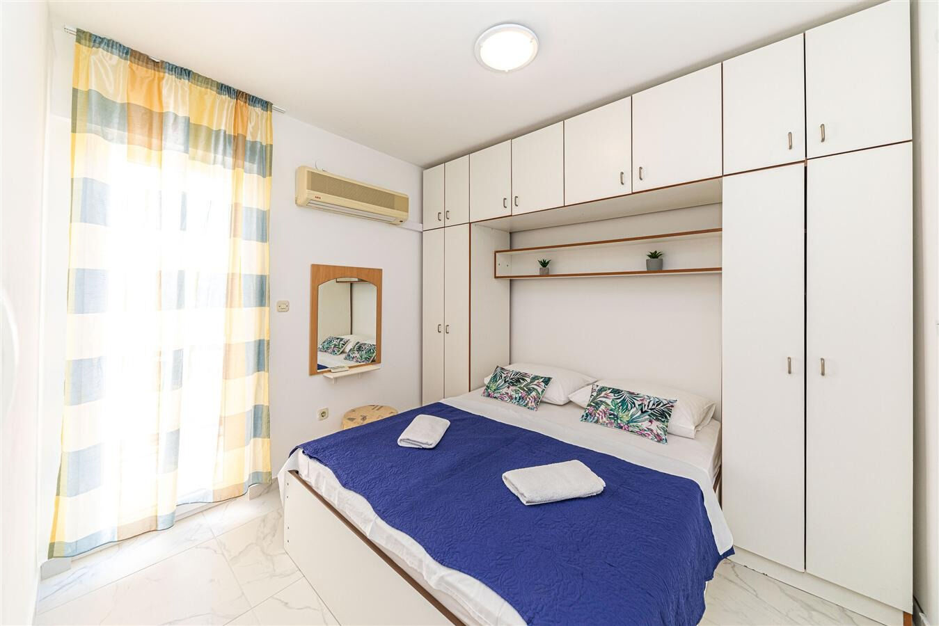 Apartments Bozo 112021-A3