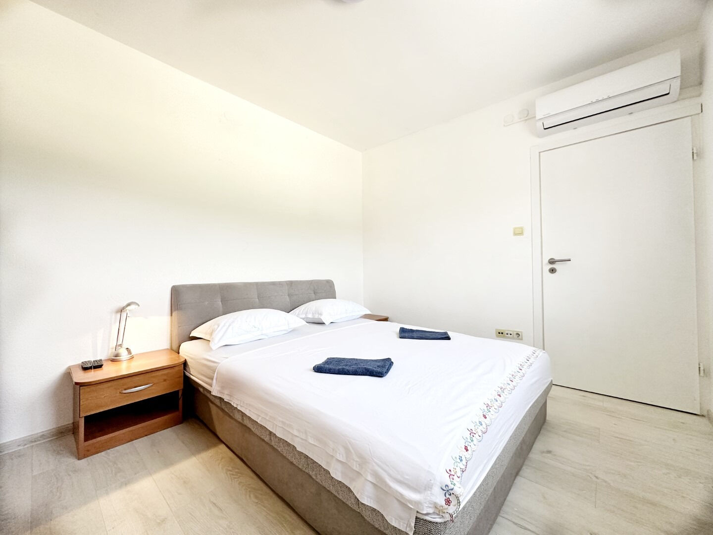 Apartment Mia 11215-A1