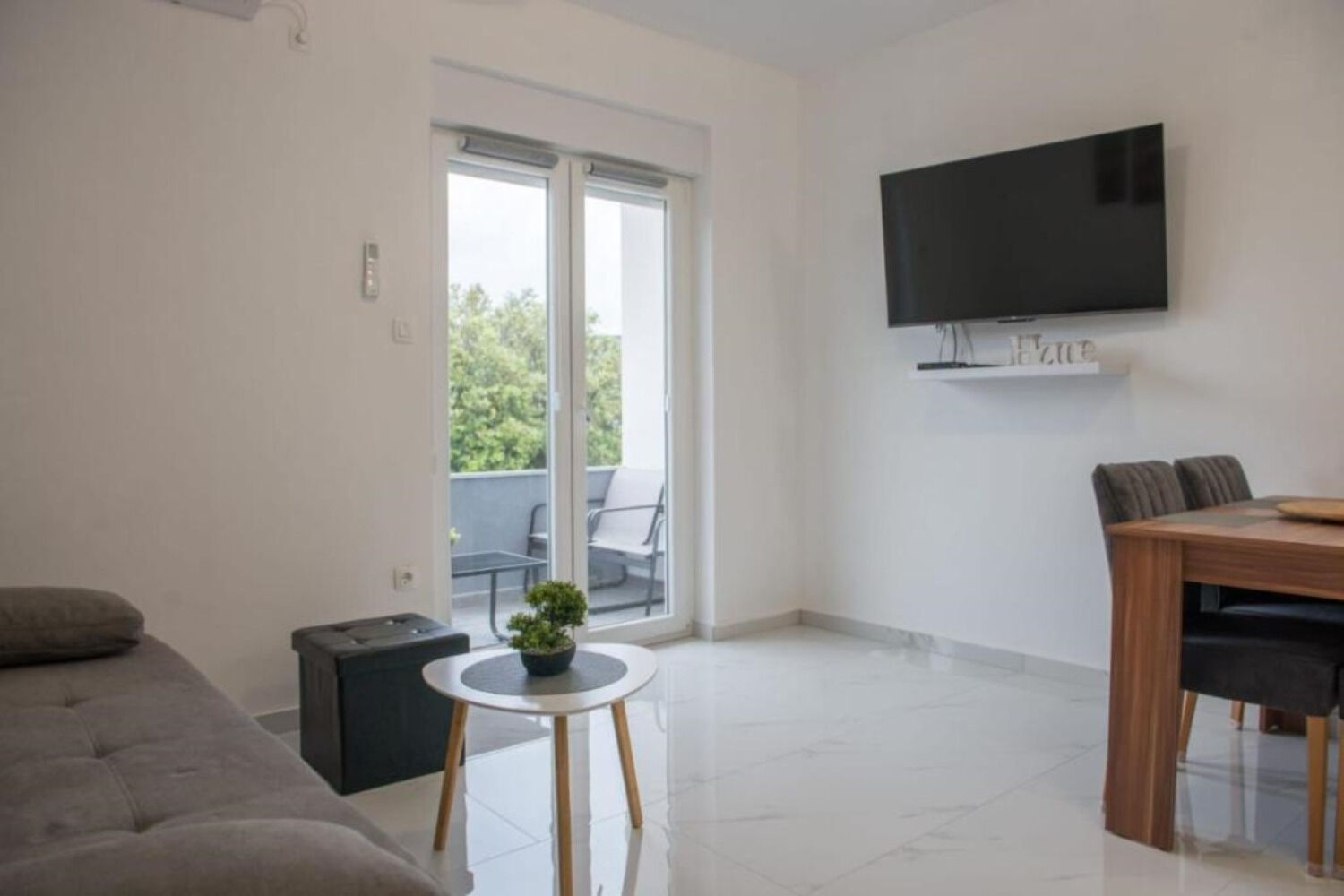 Apartments Marin 11217-A1