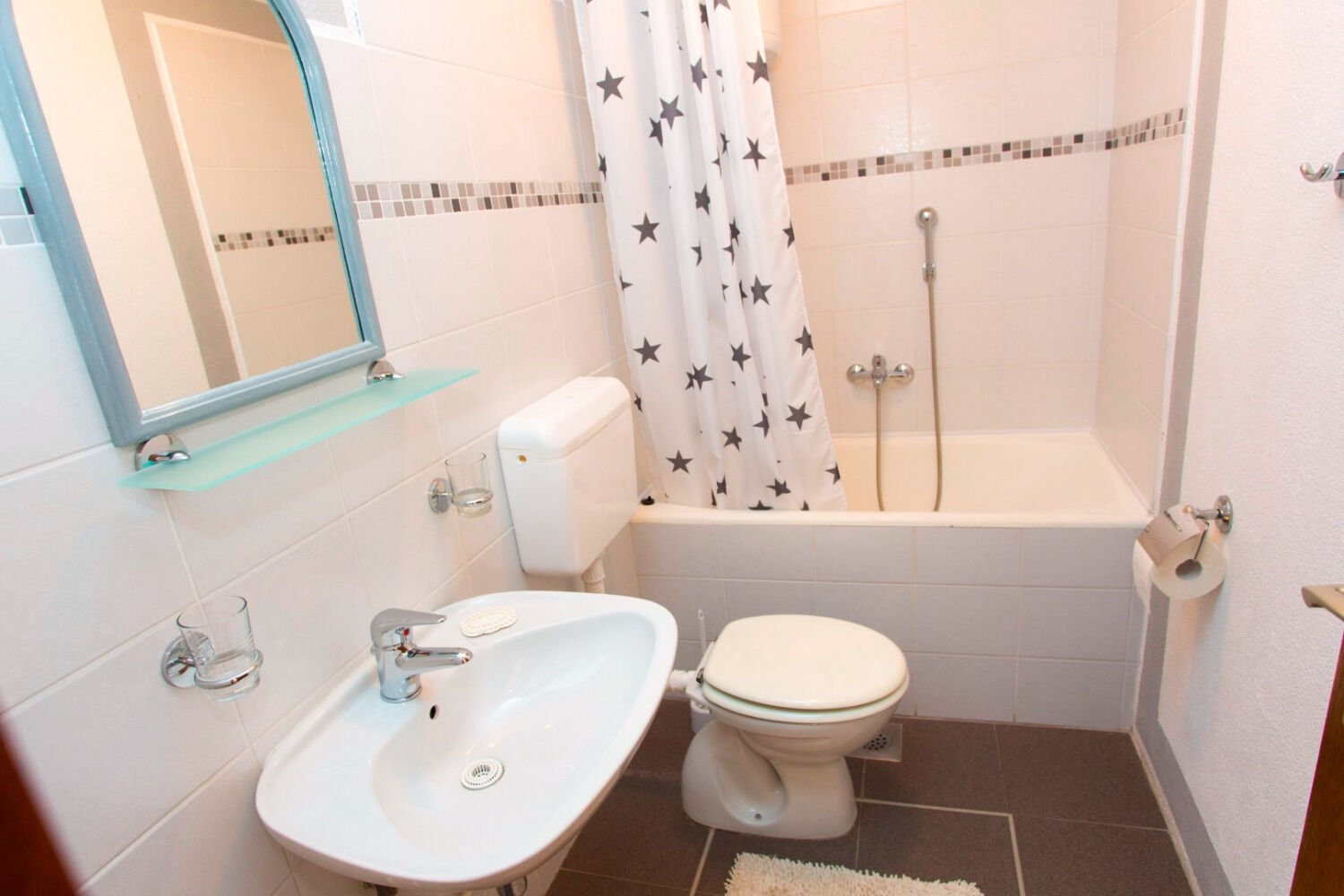 Apartments and Rooms Hope 112171-S1