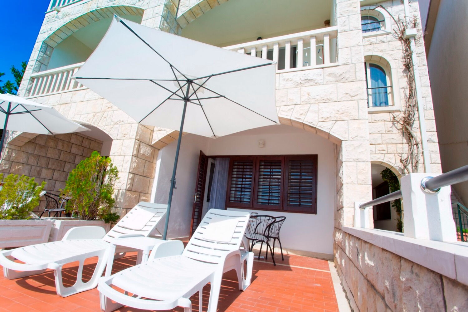 Apartments and Rooms Hope 112171-S3