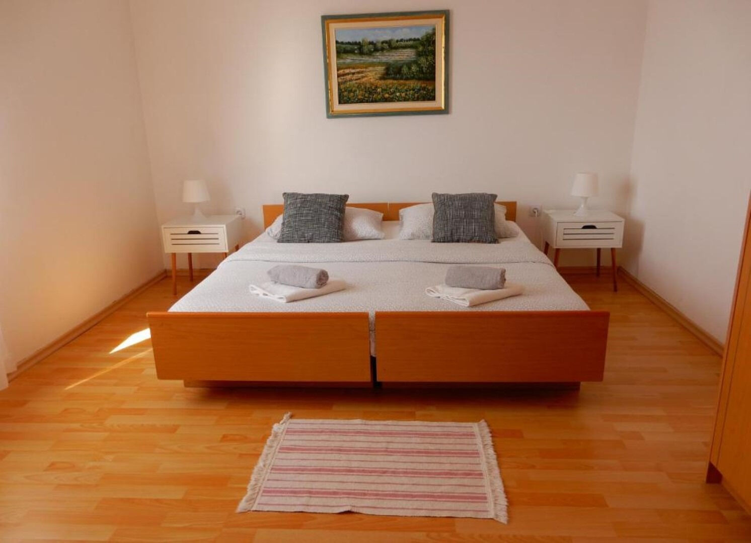 Apartments Lion 11223-A2