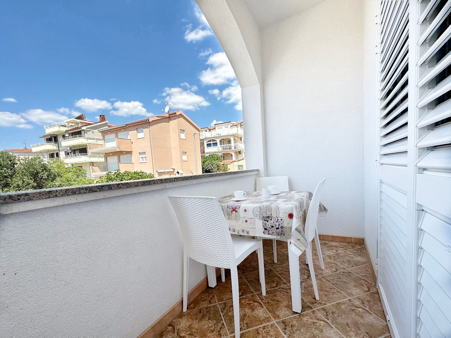 Apartments Mari 11225-A2