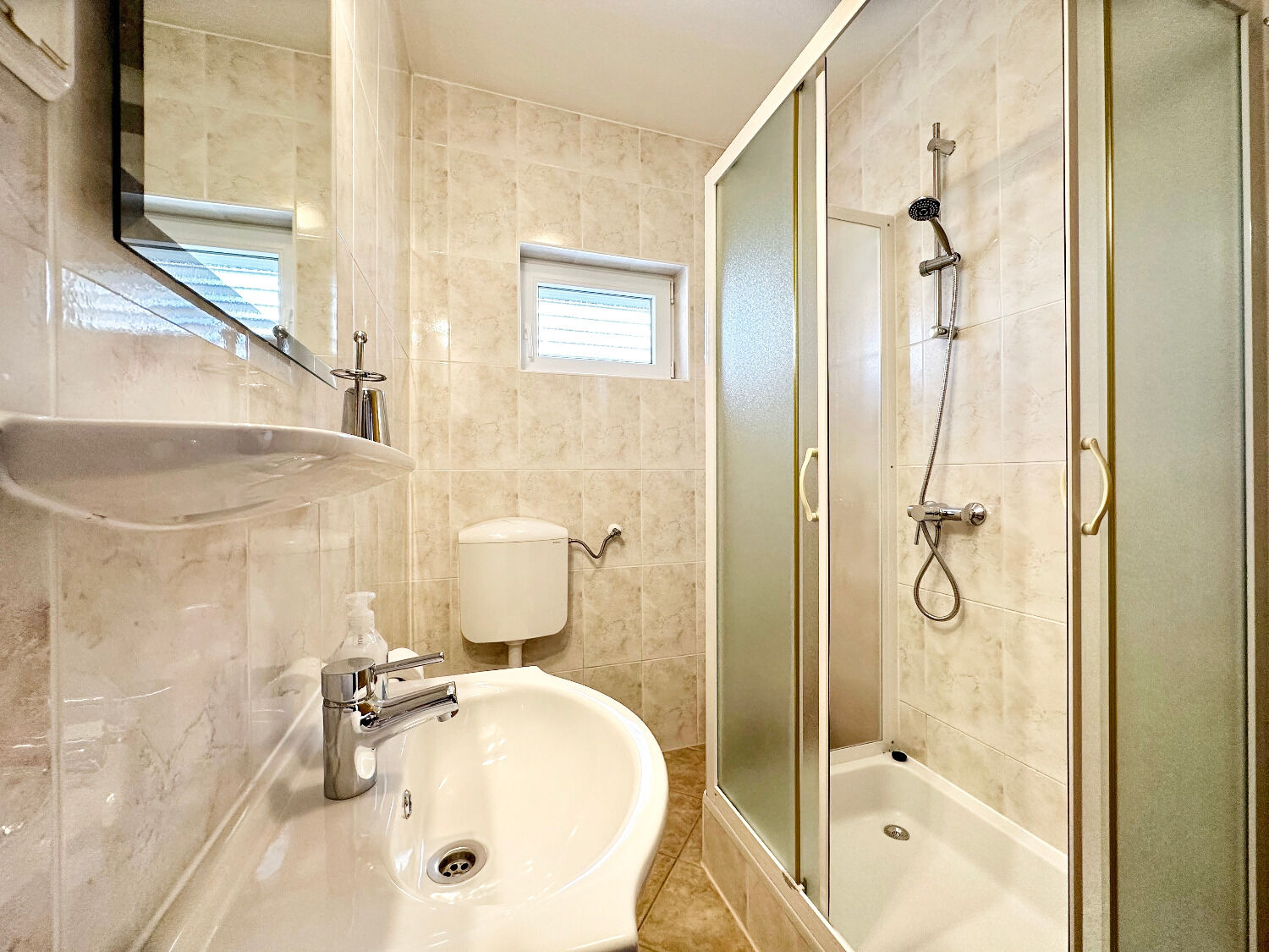 Apartments Mari 11225-A2