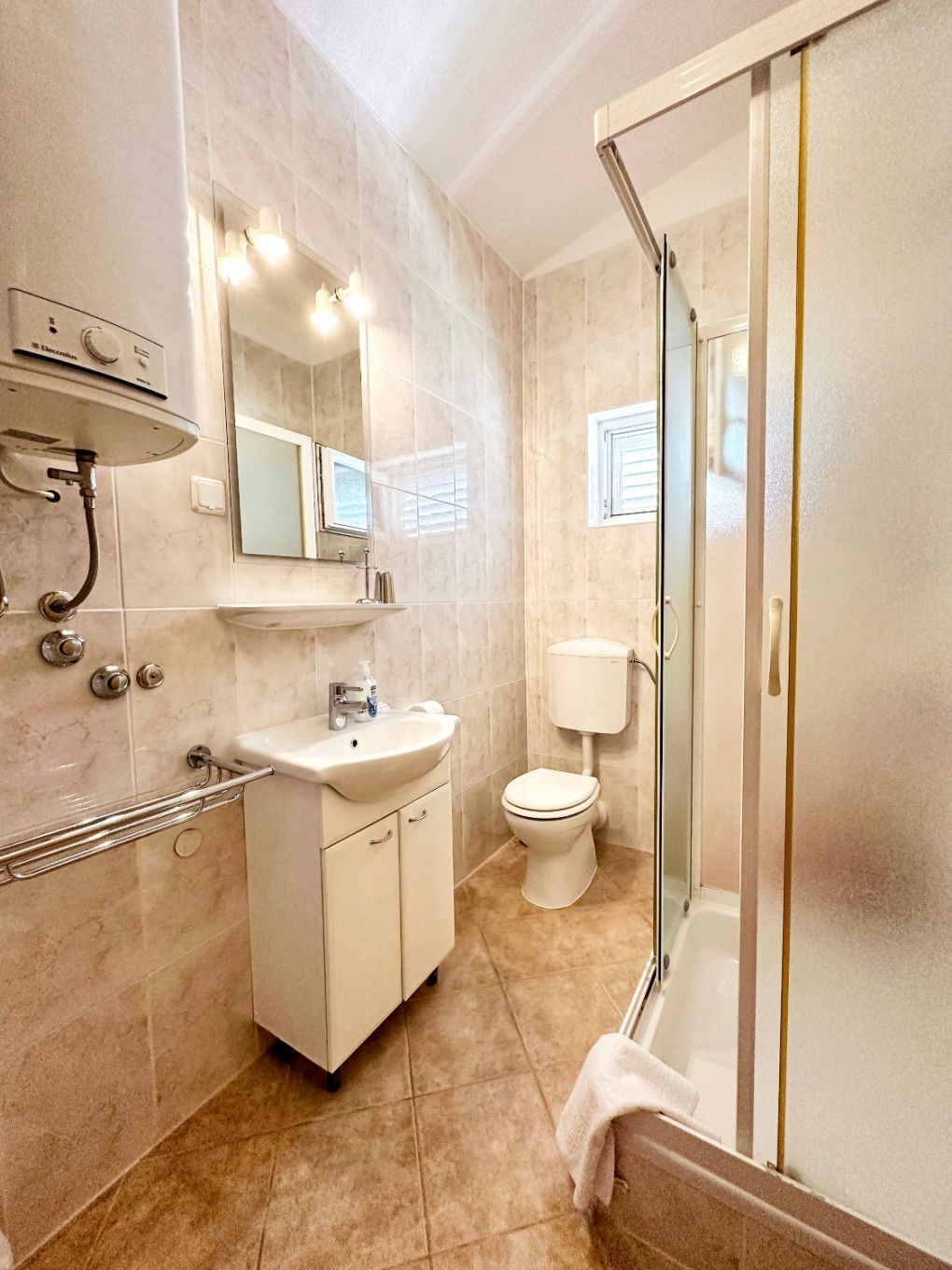 Apartments Mari 11225-A4