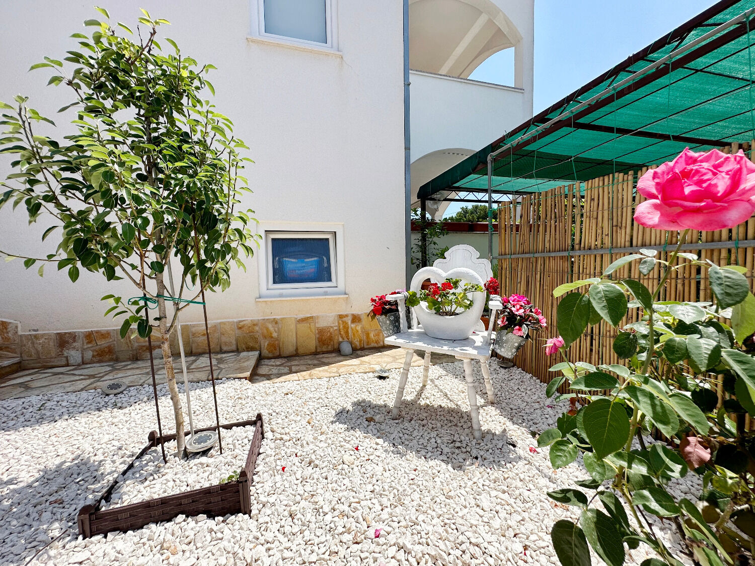Apartments Mari 11225-A1